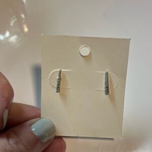 Kendra Scott Bar Ear Climber Studs